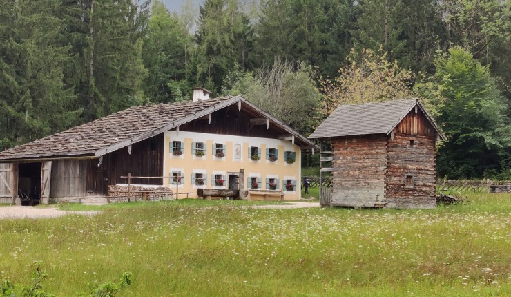 Caminhada na montanha na&nbsp;Áustria