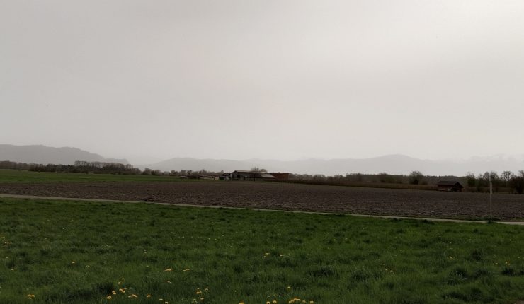 Ventos do sul trazem poeira do Saara para Europa